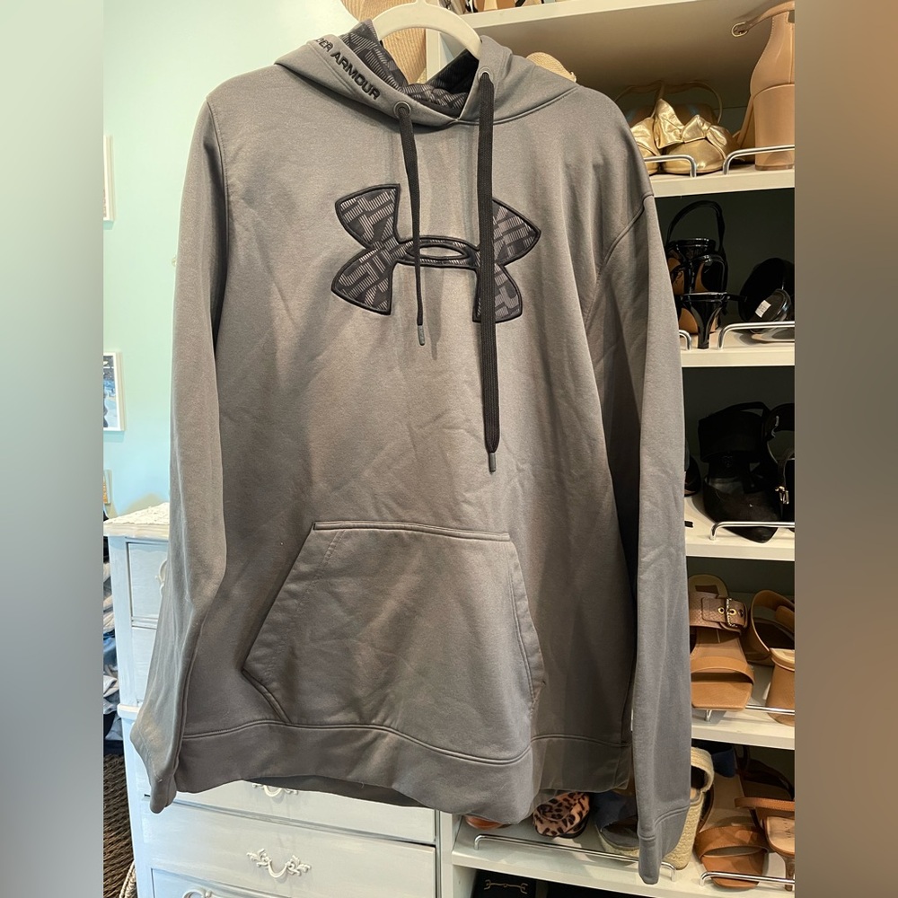 Under Armour Men's Charcoal Hoodie